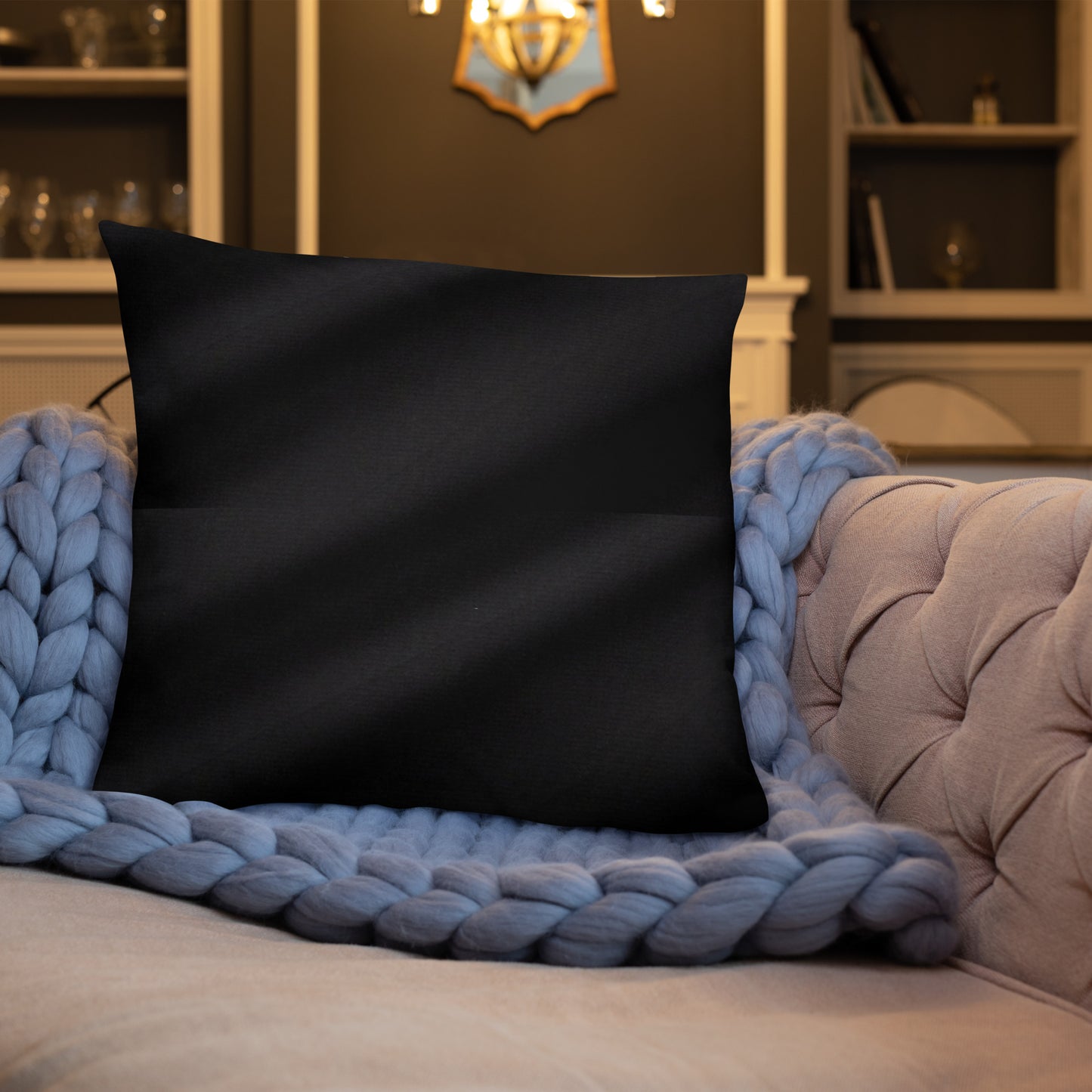 Ìfé Pillow