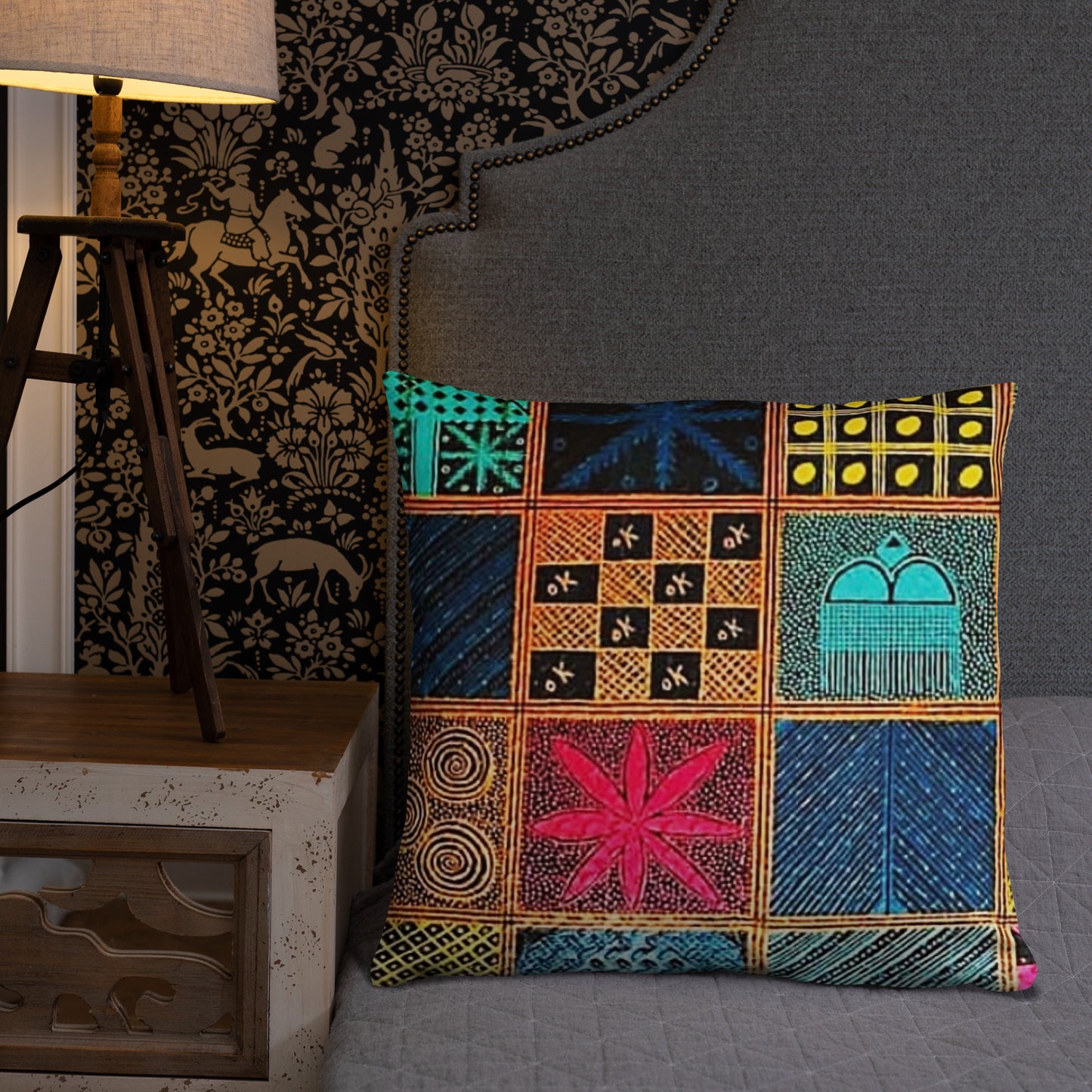 Ìfé Pillow