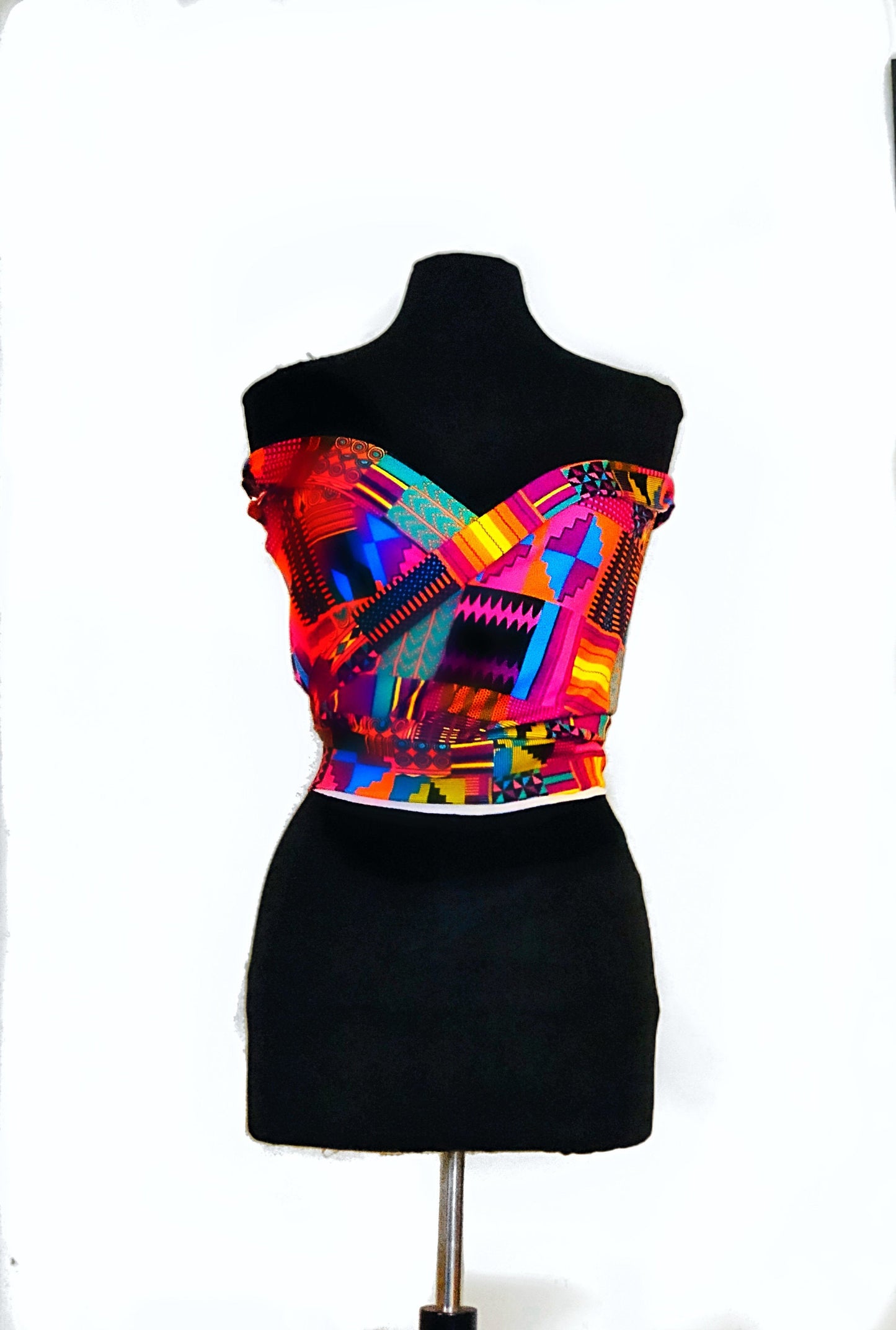 Awa cold shoulder tube