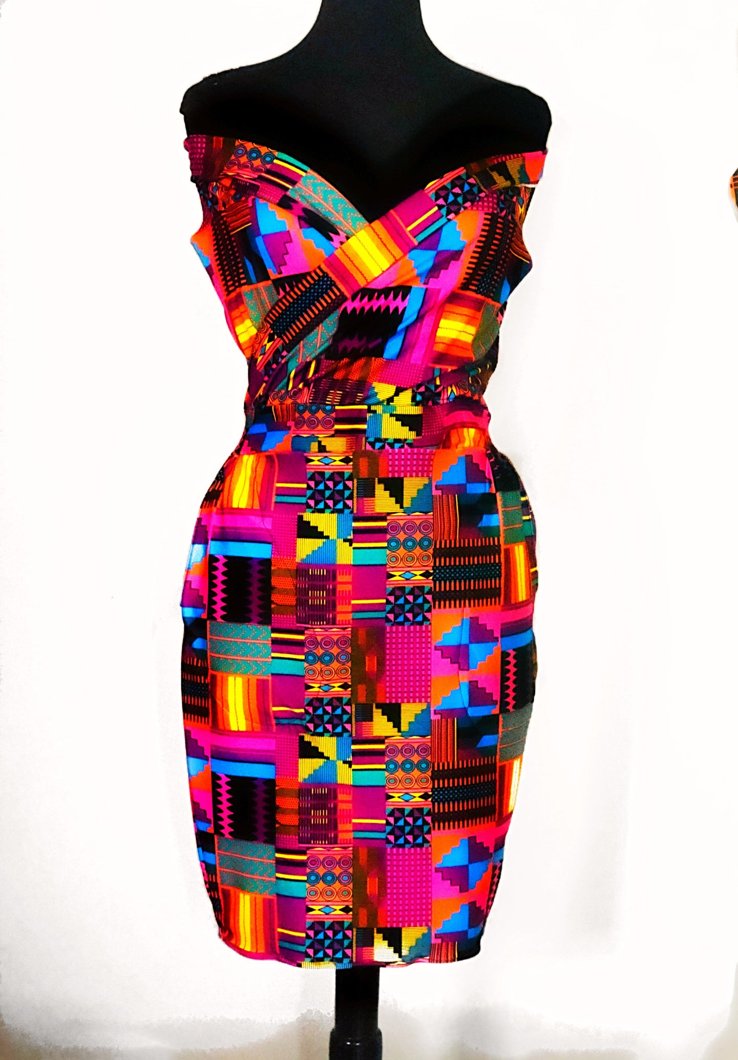 Awa cold shoulder tube