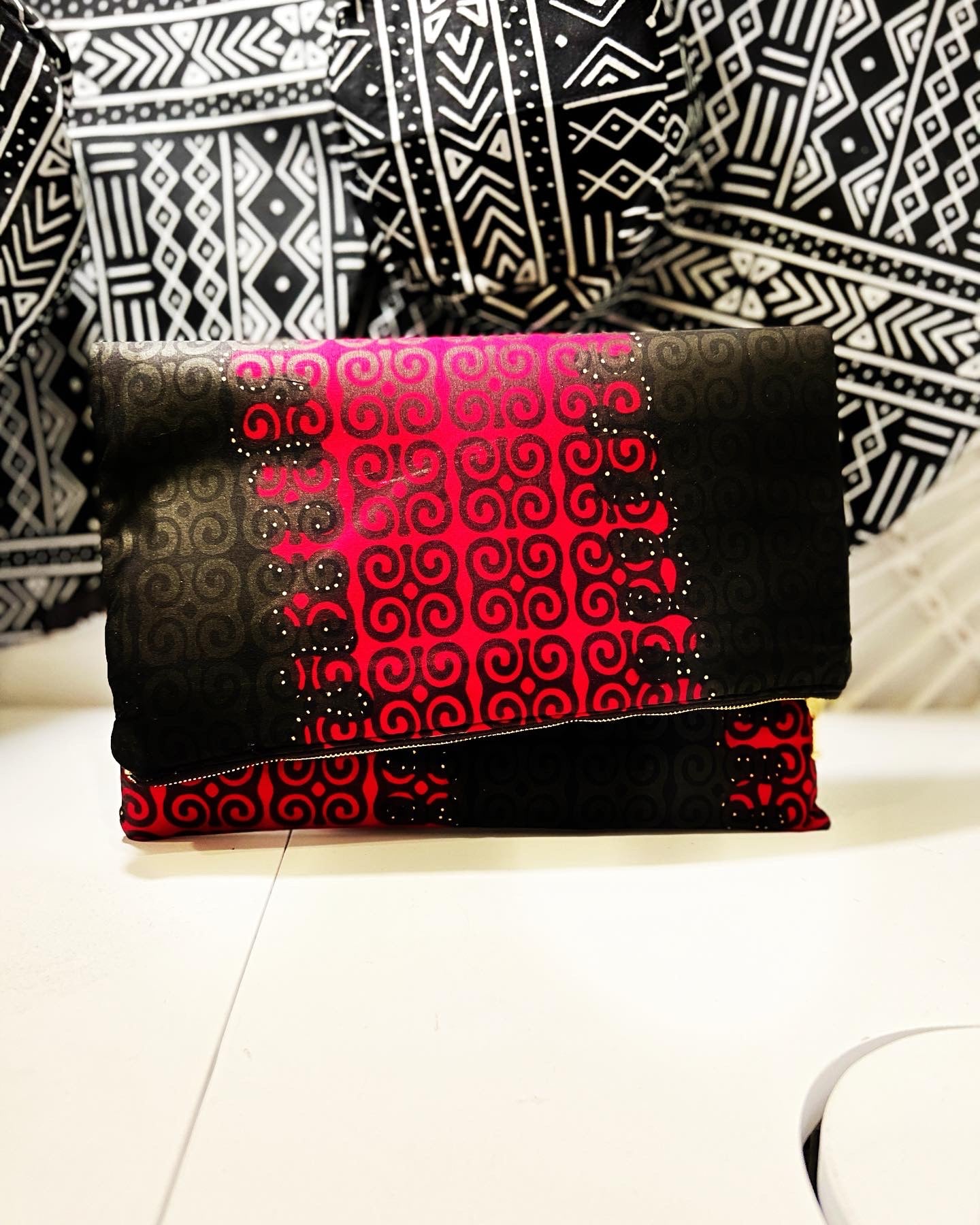 Dawn Clutch