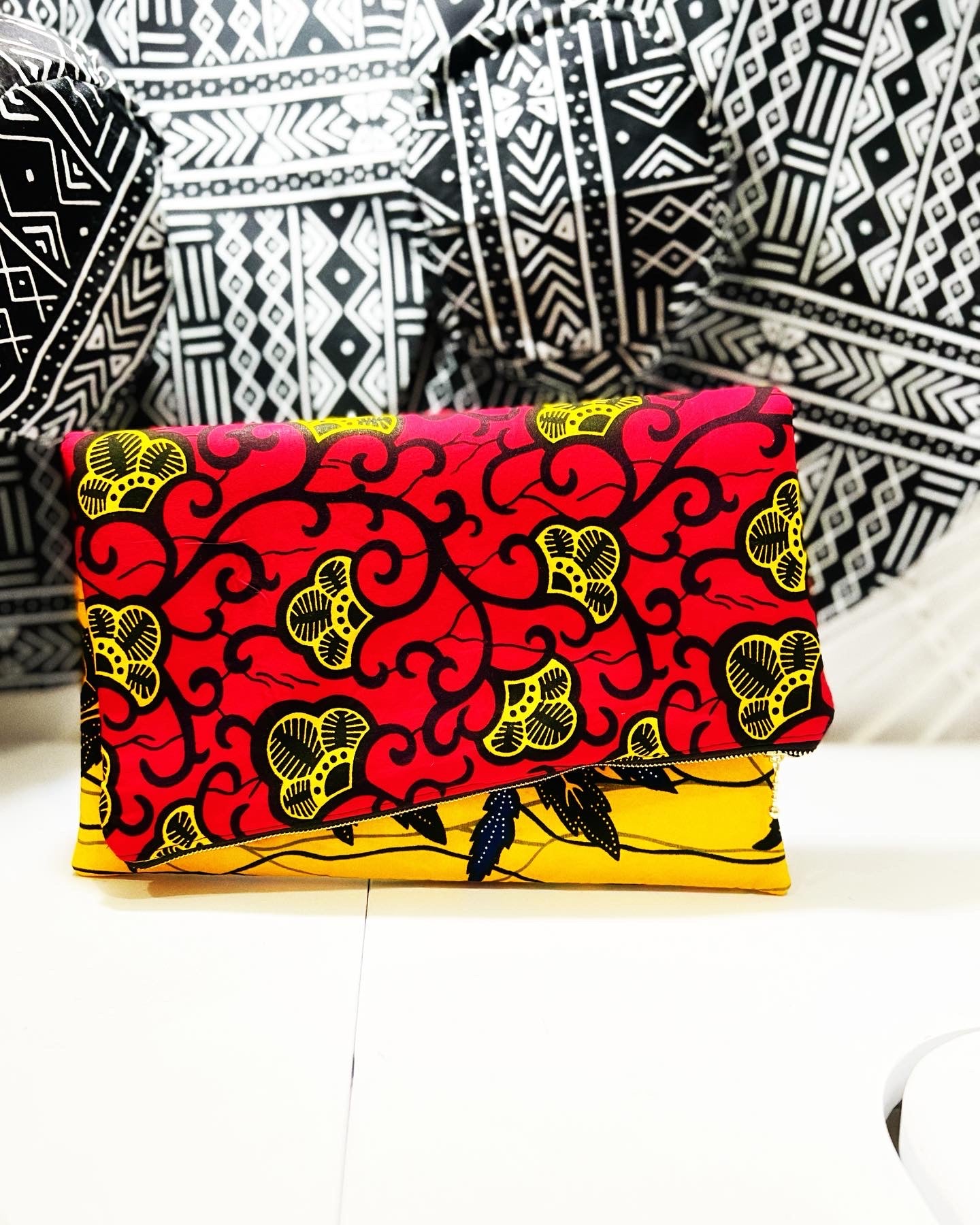 Dawn Clutch
