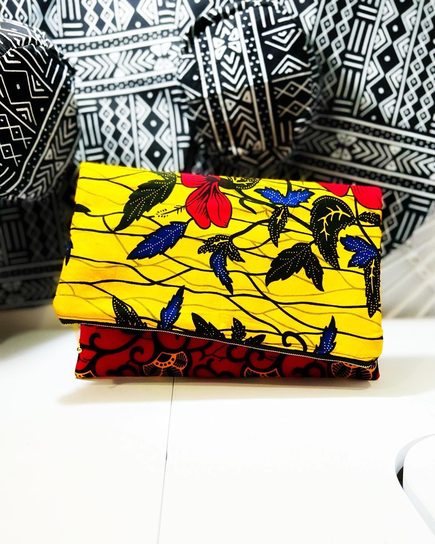 Dawn Clutch