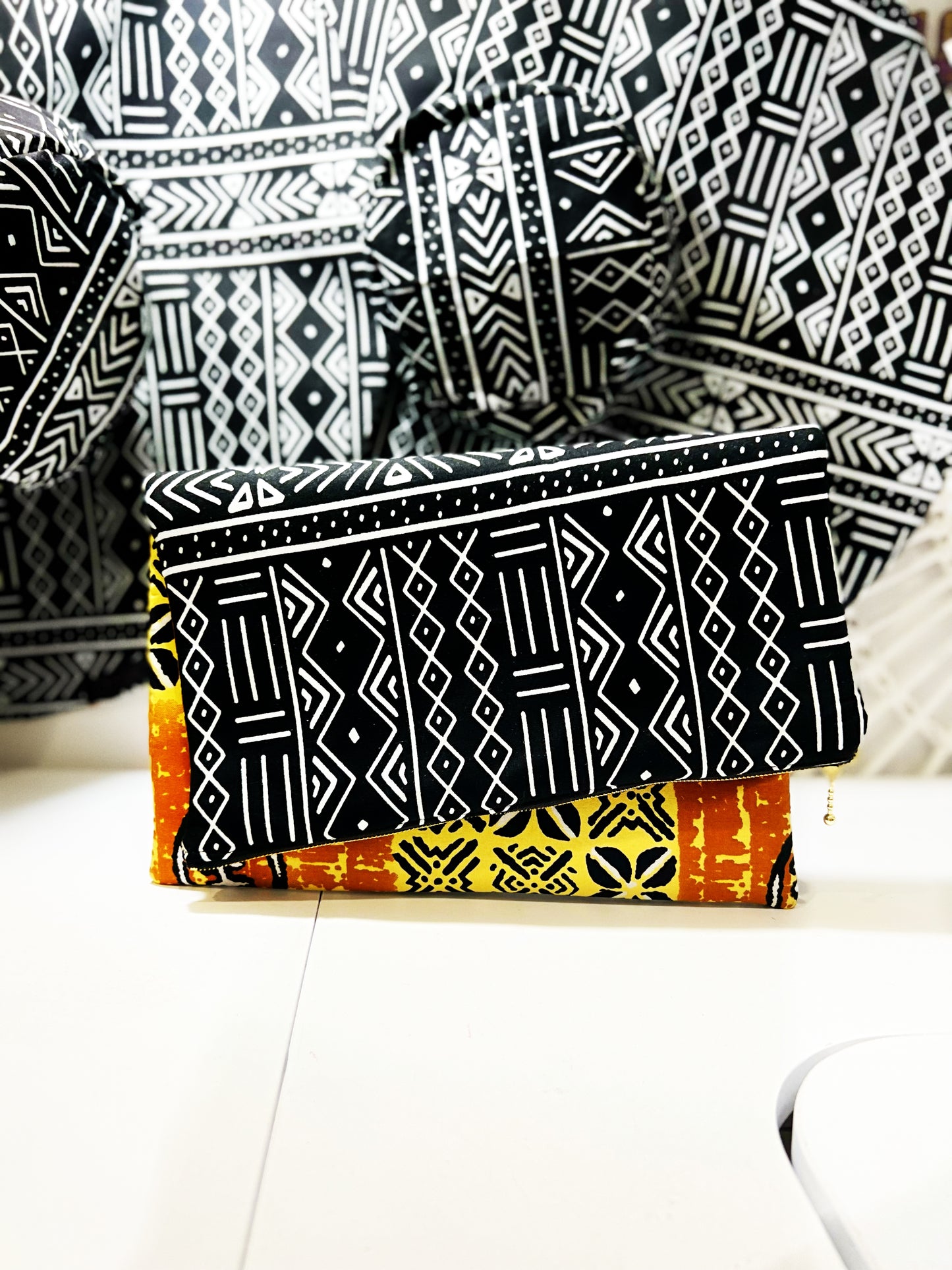 Dawn Clutch