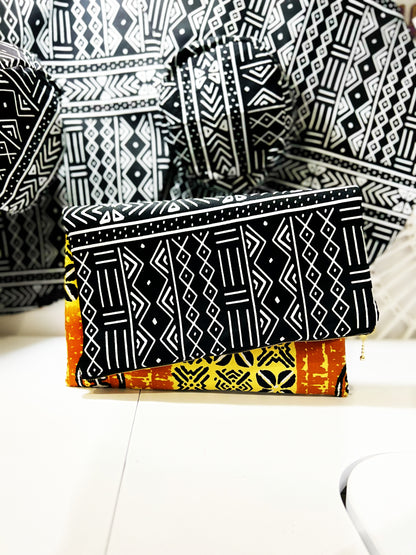 Dawn Clutch